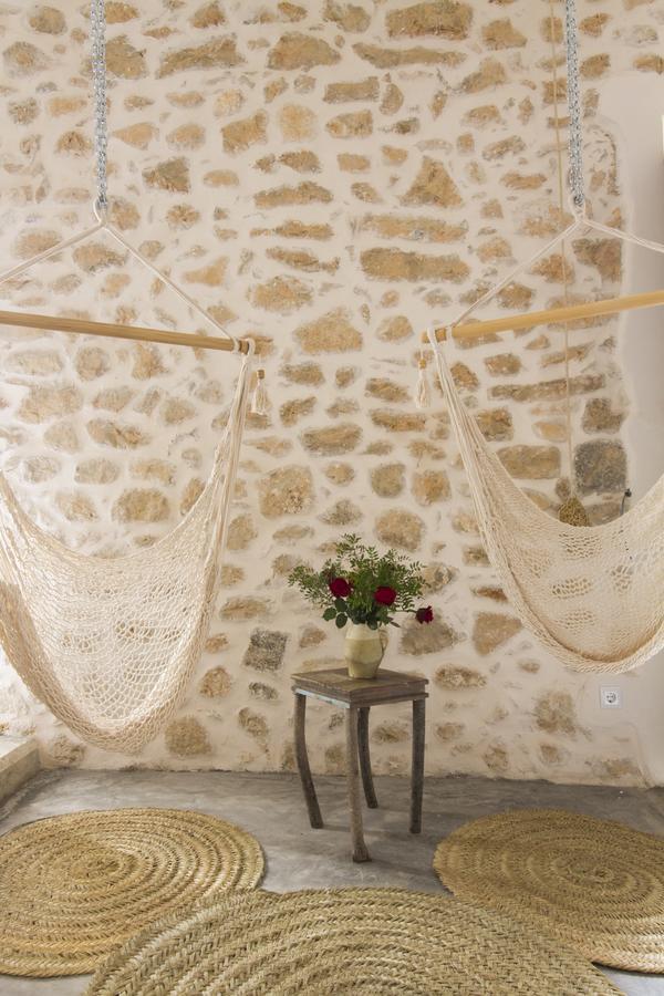 לוסטה Home Hotel The Pink Pepper Tree מראה חיצוני תמונה