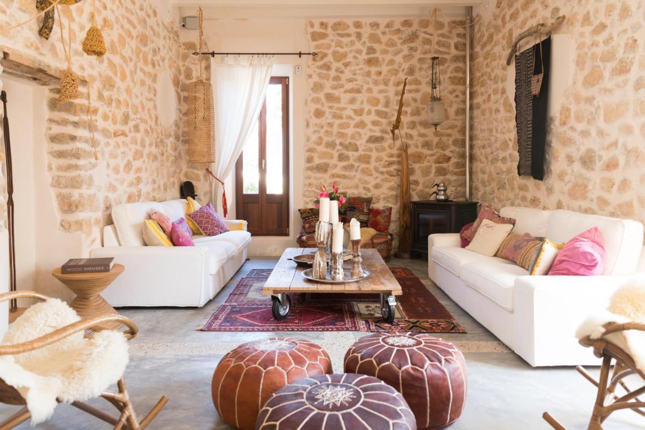 לוסטה Home Hotel The Pink Pepper Tree מראה חיצוני תמונה